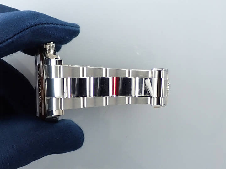 ロレックス デイトナ Ref.116506A プラチナ アイスブルー文字盤