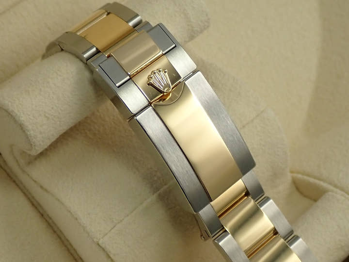 Rolex Daytona <Warranty, Box, etc.>