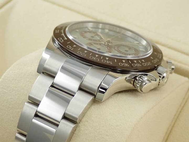 ロレックス デイトナ Ref.116506 プラチナ アイスブルー文字盤