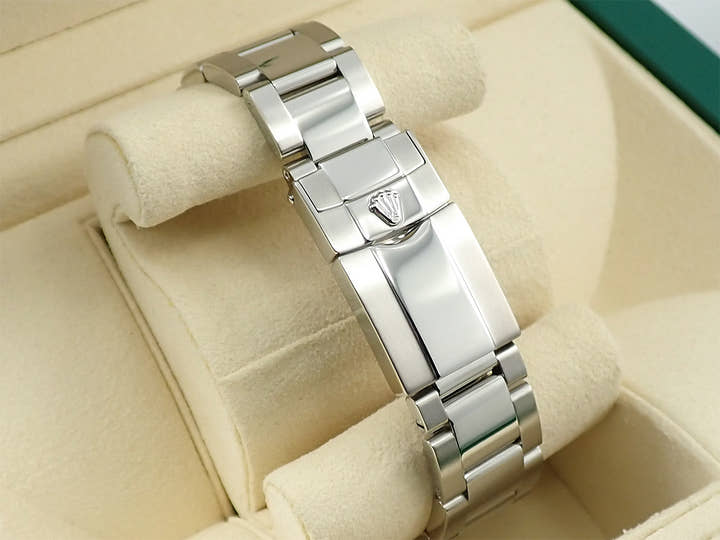 Rolex Daytona <Warranty, Box, etc.>