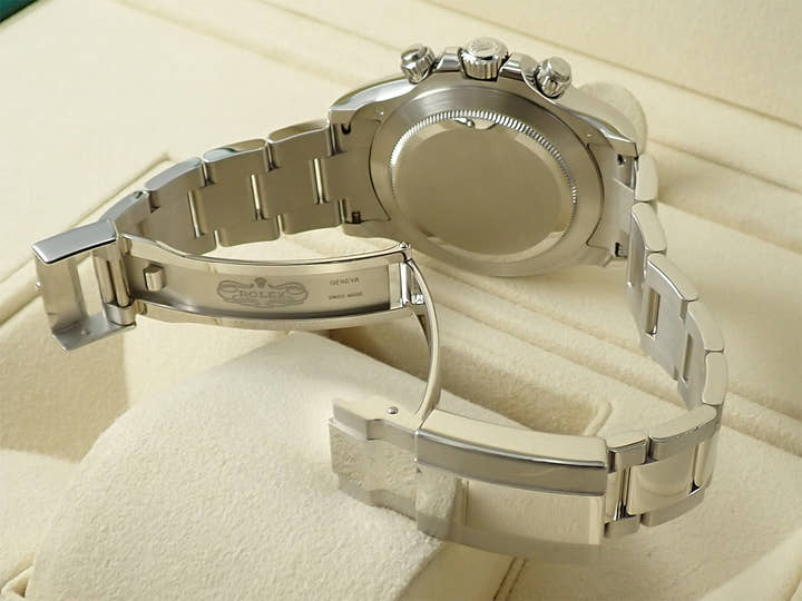 ロレックス デイトナ Ref.116506 プラチナ アイスブルー文字盤