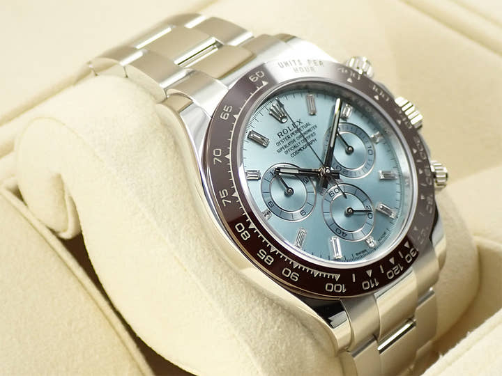 ロレックス デイトナ Ref.116506 プラチナ アイスブルー文字盤