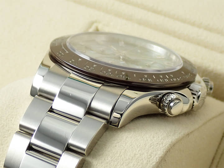 ロレックス デイトナ Ref.116506 プラチナ アイスブルー文字盤