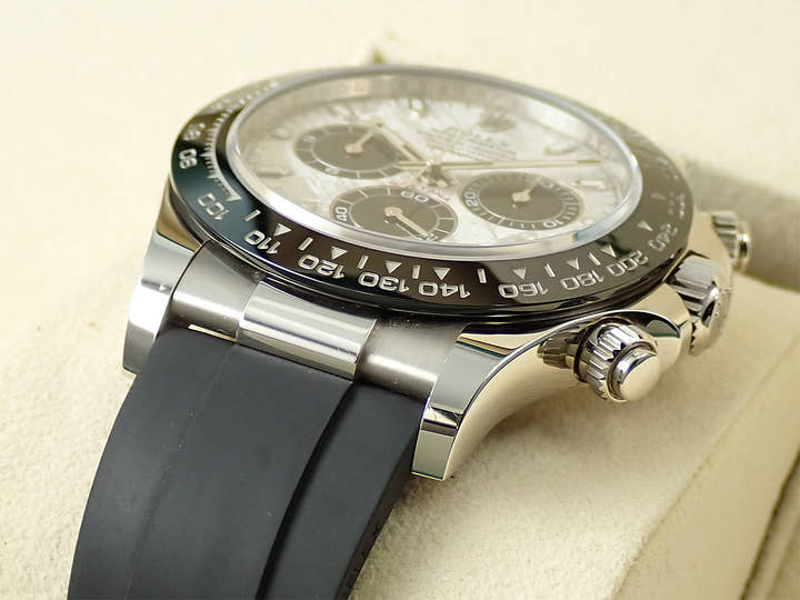 Rolex Daytona <Warranty, Box, etc.>
