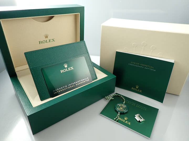 Rolex Daytona <Warranty, Box, etc.>