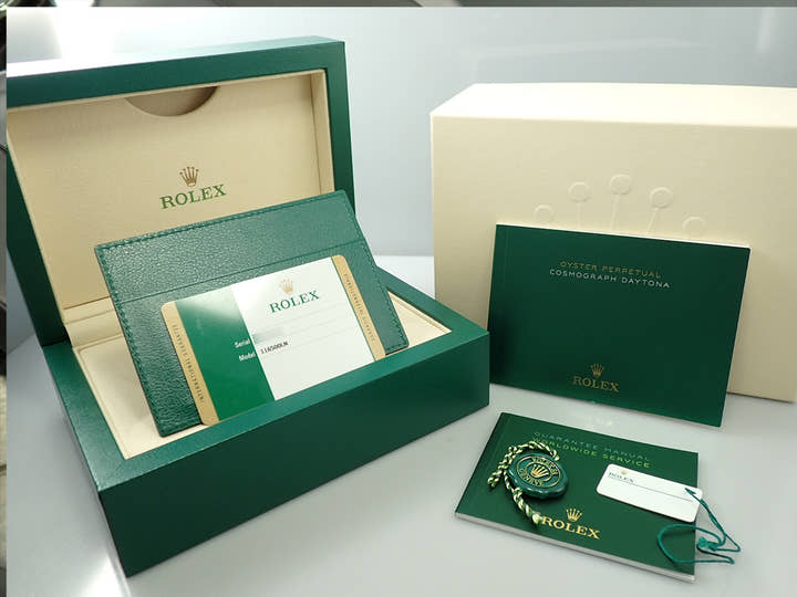 Rolex Daytona <Warranty, Box, etc.>