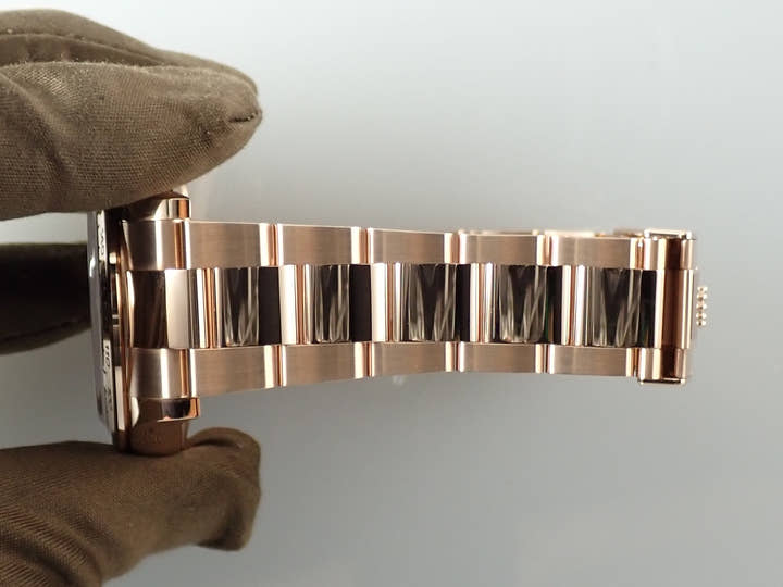 Rolex Daytona <Warranty, Box, etc.>