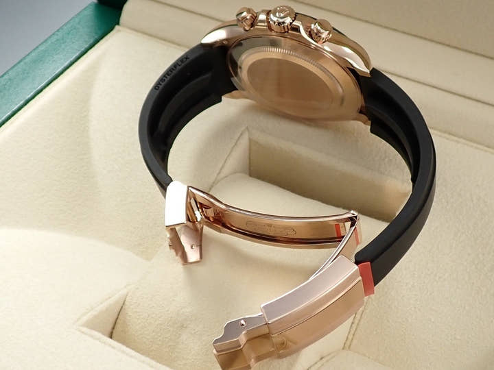 Rolex Daytona <Warranty, Box, etc.>