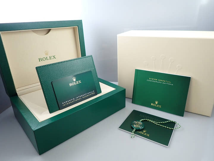 Rolex Daytona Ref.126518LN 18KYG Golden & Bright Black Dial