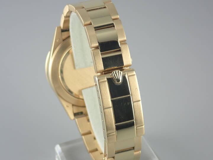 ロレックス デイトナ Ref.16528 シャンパン文字盤 中古 daytona-390