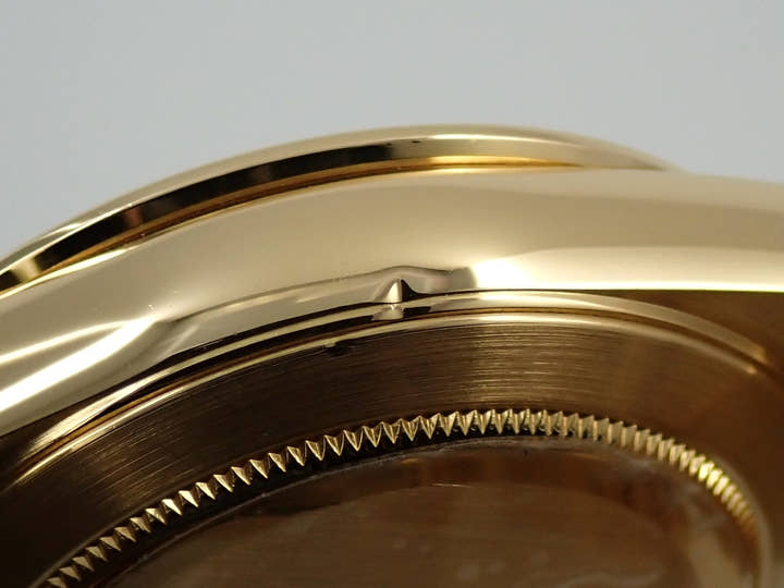 ロレックス デイトナ エルプリメロ Ref.16528 イエローゴールド パヴェダイヤx8Pエメラルド文字盤