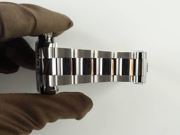 Rolex Daytona <Warranty, Box, etc.>