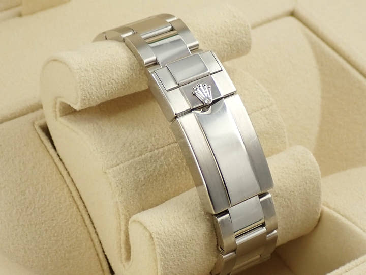 ロレックス デイトナ Ref.116506A プラチナ アイスブルー文字盤