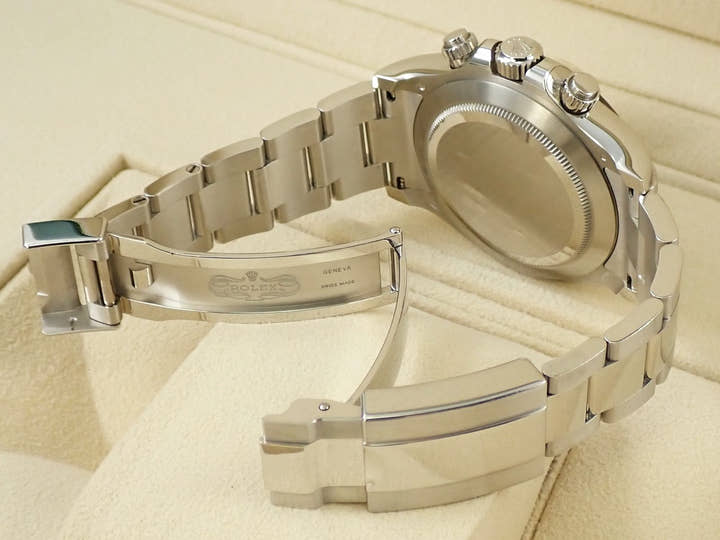 ロレックス デイトナ Ref.116506A プラチナ アイスブルー文字盤