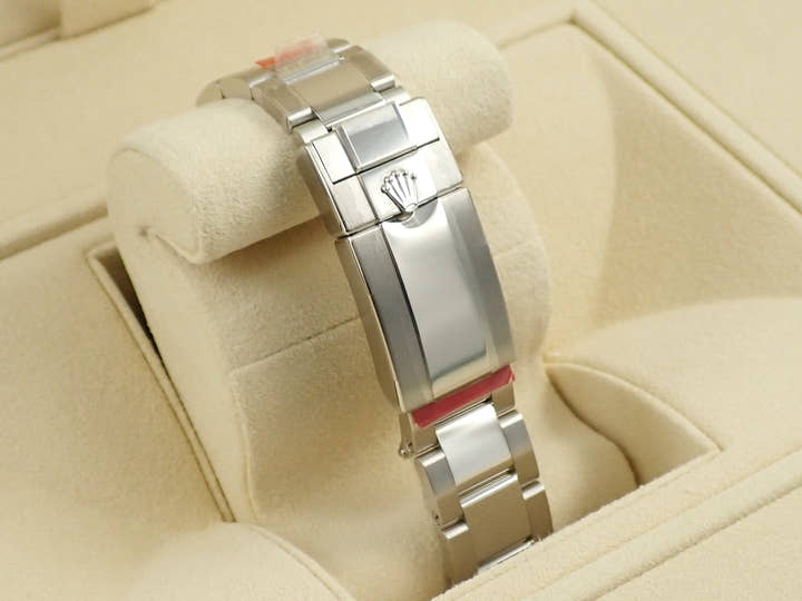 ロレックス デイトナ Ref.116506 プラチナ アイスブルーxアラビアインデックス文字盤