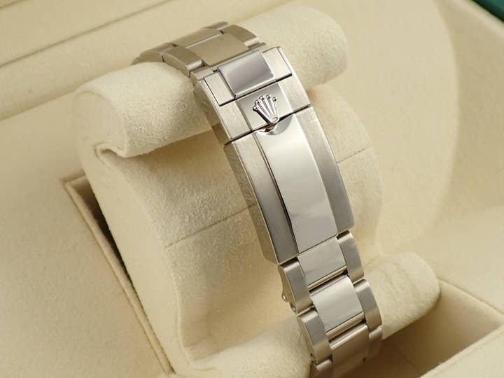 Rolex Daytona <Warranty, Box, etc.>