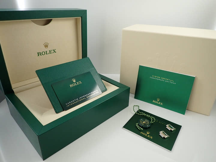 Rolex Daytona <Warranty, Box, etc.>