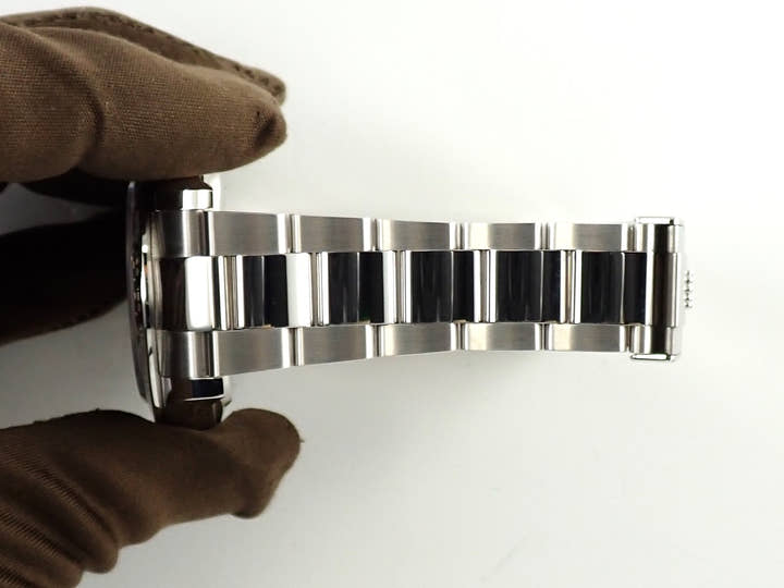 ロレックス デイトナ Ref.126506 プラチナ アイスブルー文字盤