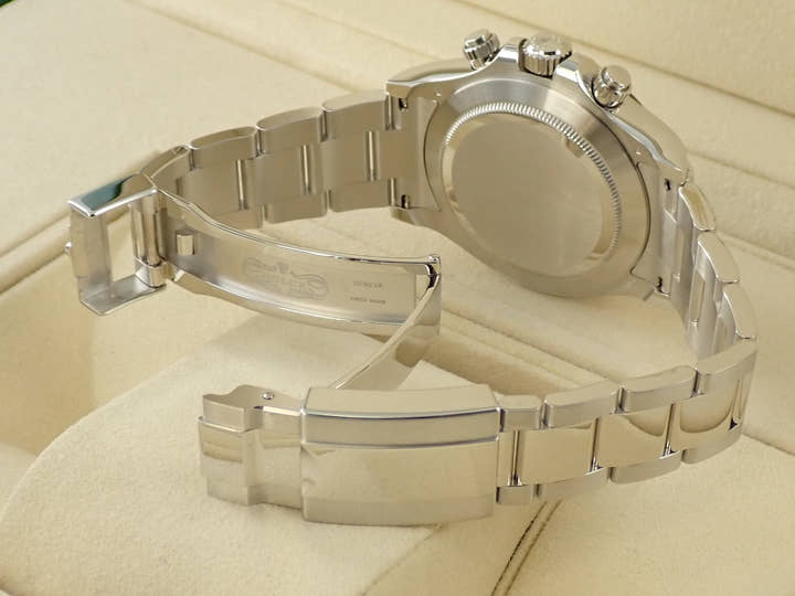 ロレックス デイトナ Ref.116506 プラチナ アイスブルー文字盤