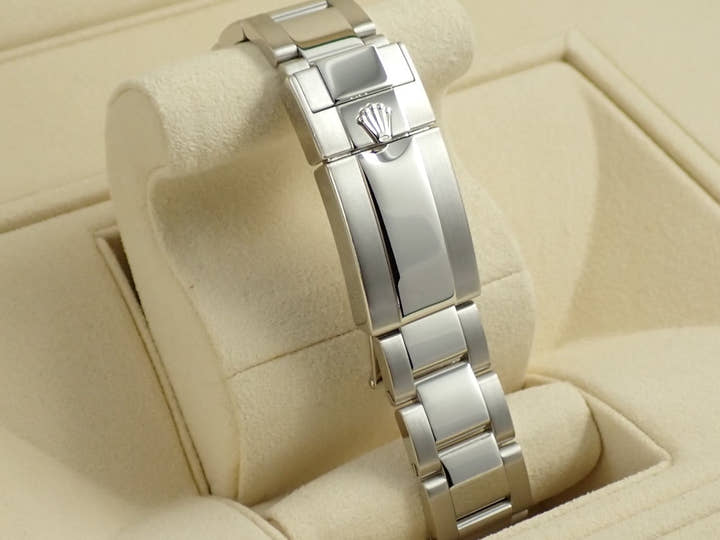 ロレックス デイトナ Ref.116506A プラチナ アイスブルー文字盤