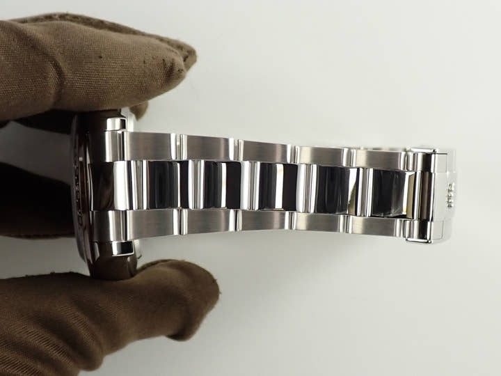 ロレックス デイトナ Ref.116506A プラチナ アイスブルー文字盤