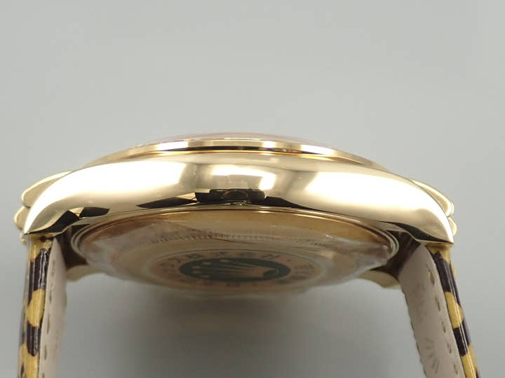 ロレックス デイトナ Ref.116598SACO イエローゴールド レパードx8Pダイヤ文字盤