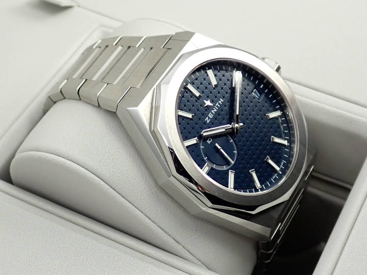 ゼニス スカイライン Ref.03.9300.3620/51.I001 ブルー文字盤 未使用 U6TX5015