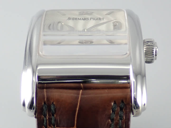 オーデマピゲ エドワール Ref.25956BC.OO.D002CR.01 ホワイト文字盤 中古 edward-piguet