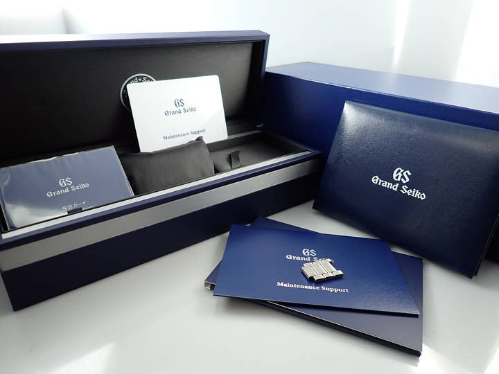 グランドセイコー エボリューション 9 コレクション Ref.SLGC001 ブルー文字盤 極美品 569TF100