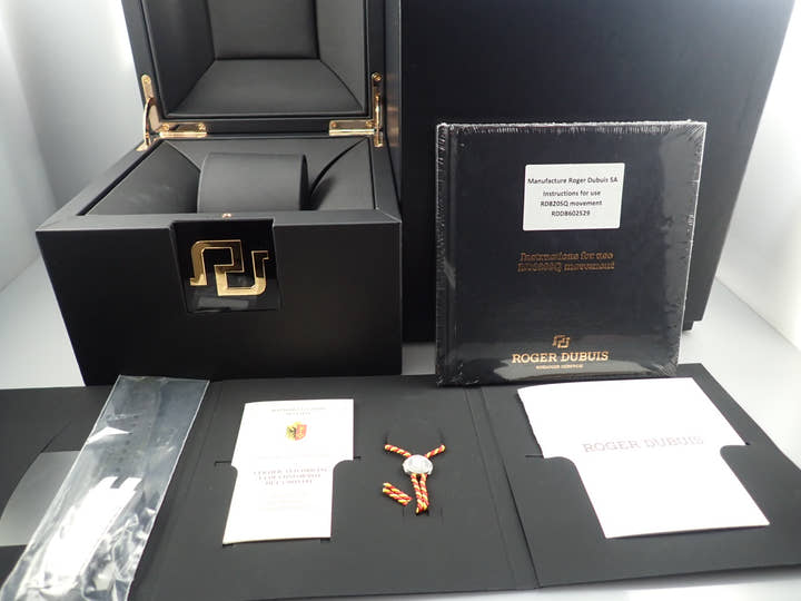 ロジェデュブイ エクスカリバー スパイダーオートマティック スケルトン Ref.DBEX0715 スケルトン文字盤 美品 C4R09049