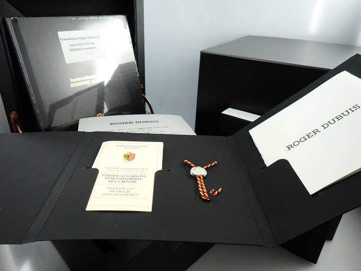 ロジェデュブイ エクスカリバー スパイダー ピレリ Ref.DBEX0617 スケルトン文字盤 中古 H5CRR644