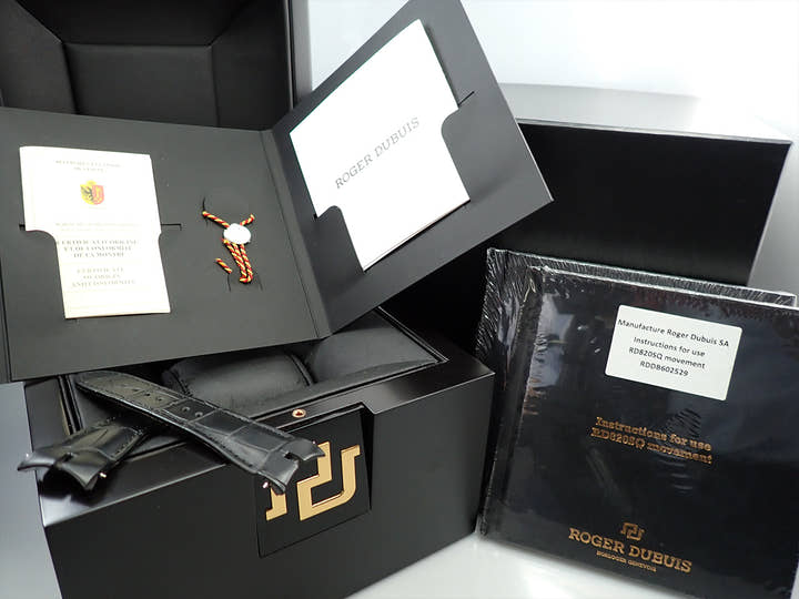 ロジェデュブイ エクスカリバー 42 マイクロローター オートマティック スケルトン Ref.DBEX0422 スケルトン文字盤 中古 4LSC6WVR