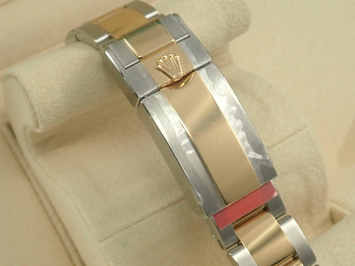 ロレックス エクスプローラー36 Ref.124273 ステンレススチール/イエローゴールド ブラック文字盤