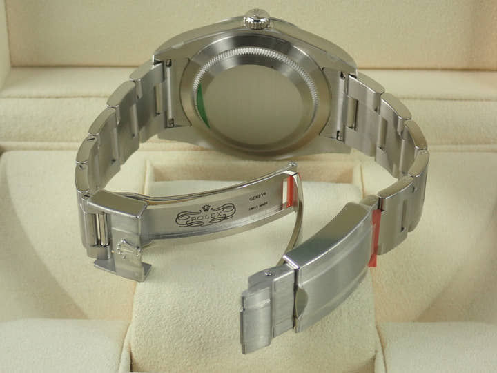 ロレックス エクスプローラー Ref.214270 ブラック文字盤 中古 explorer-183