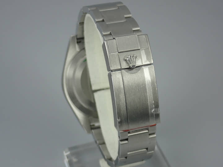 ロレックス エクスプローラー Ref.214270 ブラック文字盤 中古 explorer-183