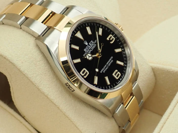ロレックス エクスプローラー36 Ref.124273 ステンレススチール/イエローゴールド ブラック文字盤