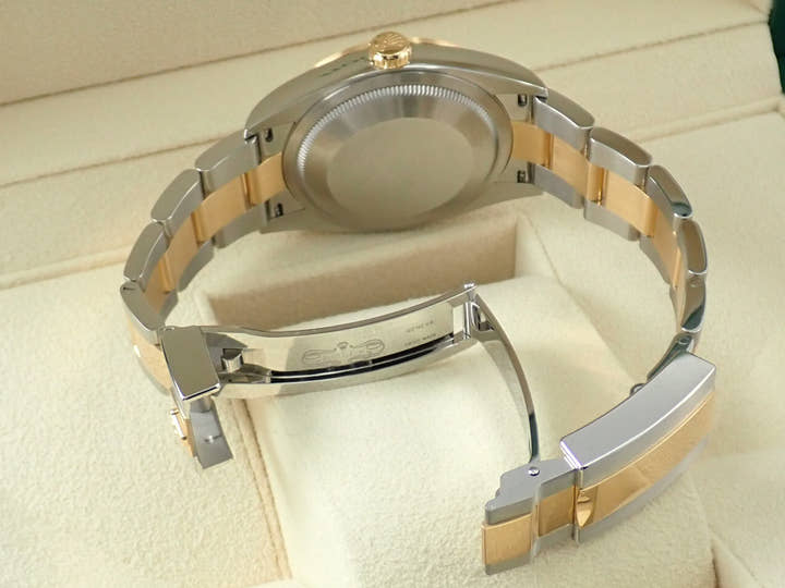 ロレックス エクスプローラー36 Ref.124273 ステンレススチール/イエローゴールド ブラック文字盤