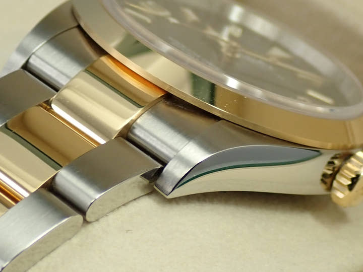 ロレックス エクスプローラー36 Ref.124273 ステンレススチール/イエローゴールド ブラック文字盤