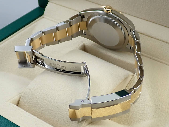 ロレックス エクスプローラー36 Ref.124273 ステンレススチール/イエローゴールド ブラック文字盤