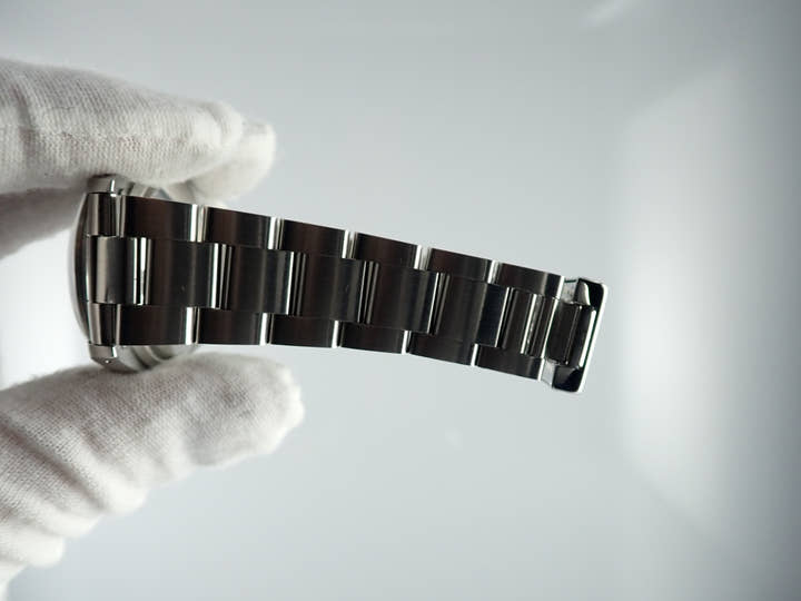 ロレックス エクスプローラーI Ref.14270 ブラック文字盤 中古 explorer-238