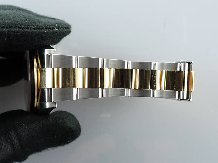 ロレックス エクスプローラー36 Ref.124273 ステンレススチール/イエローゴールド ブラック文字盤