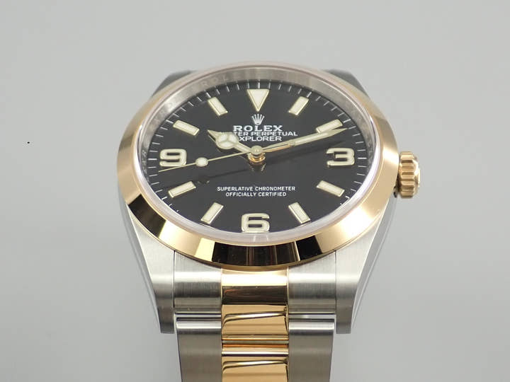 ロレックス エクスプローラー36 Ref.124273 ステンレススチール/イエローゴールド ブラック文字盤