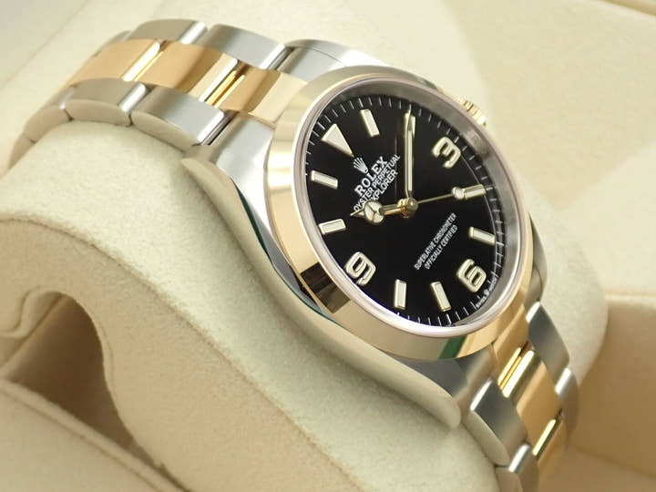 ロレックス エクスプローラー36 Ref.124273 ステンレススチール/イエローゴールド ブラック文字盤