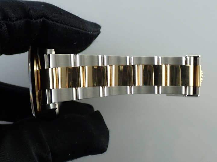 ロレックス エクスプローラー36 Ref.124273 ステンレススチール/イエローゴールド ブラック文字盤