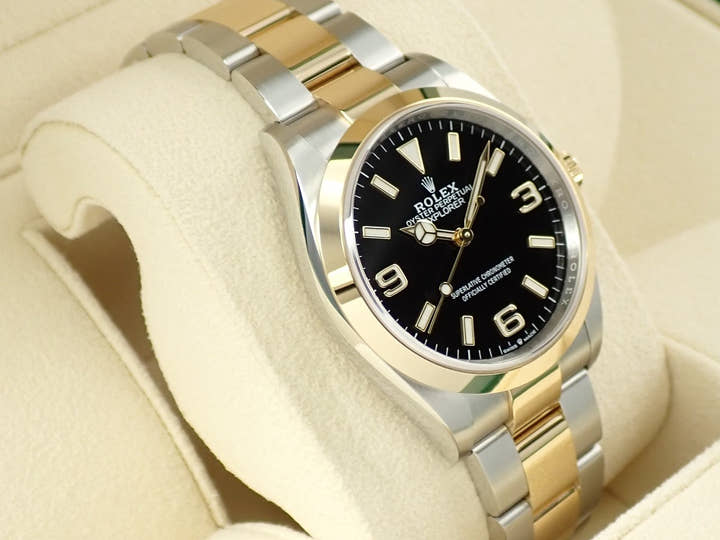 ロレックス エクスプローラー36 Ref.124273 ステンレススチール/イエローゴールド ブラック文字盤