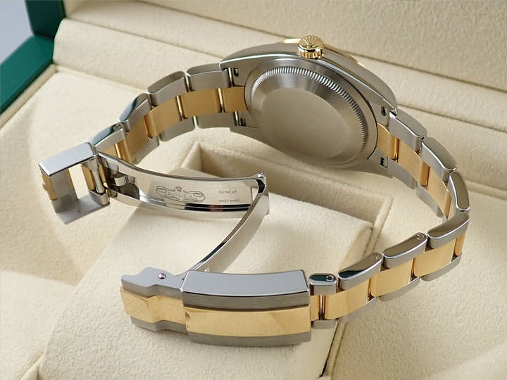 ロレックス エクスプローラー36 Ref.124273 ステンレススチール/イエローゴールド ブラック文字盤