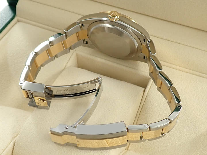 ロレックス エクスプローラー36 Ref.124273 ステンレススチール/イエローゴールド ブラック文字盤