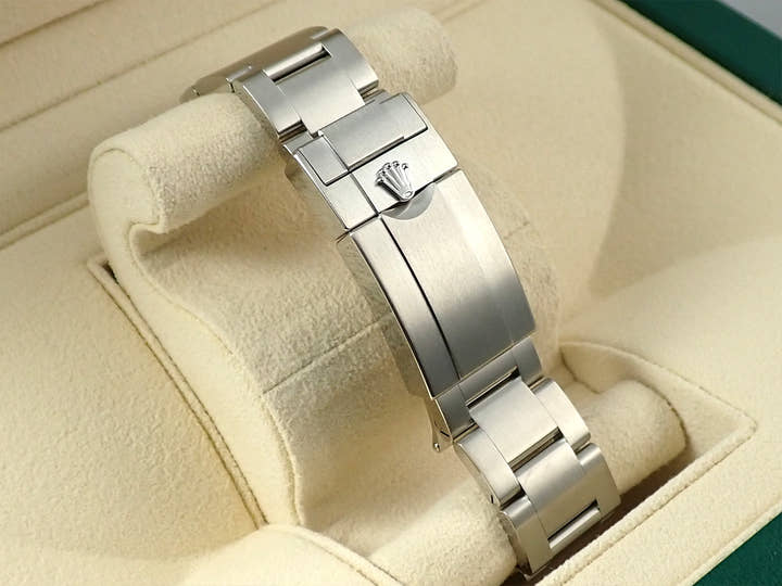 ロレックス エクスプローラーII Ref.226570 ステンレススチール ブラック文字盤