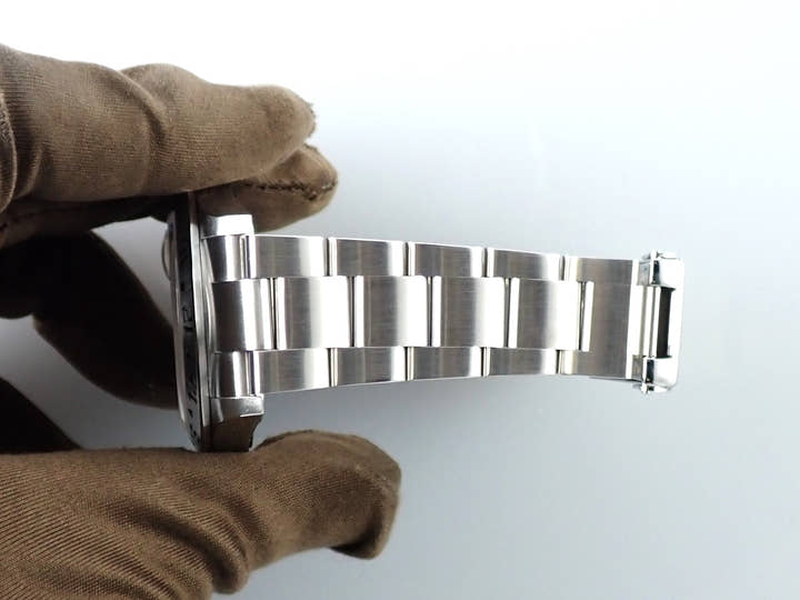 Rolex Explorer II Ref.16570 SS White Dial