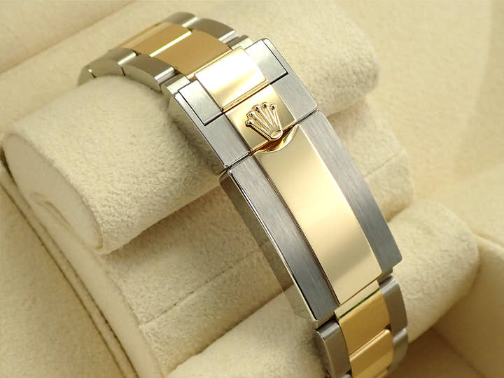 ロレックス エクスプローラー36 Ref.124273 ステンレススチール/イエローゴールド ブラック文字盤